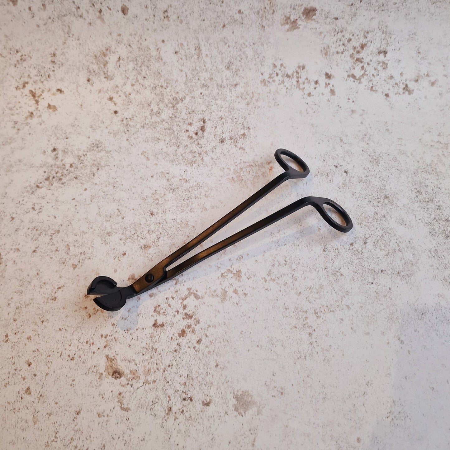 Black Metal Wick Trimmer