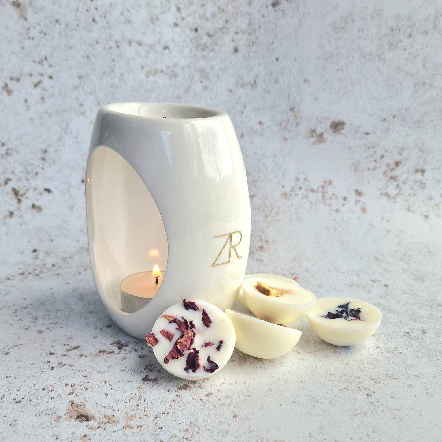 Signature Scent Wax Melter & Soy Melt Gift Set