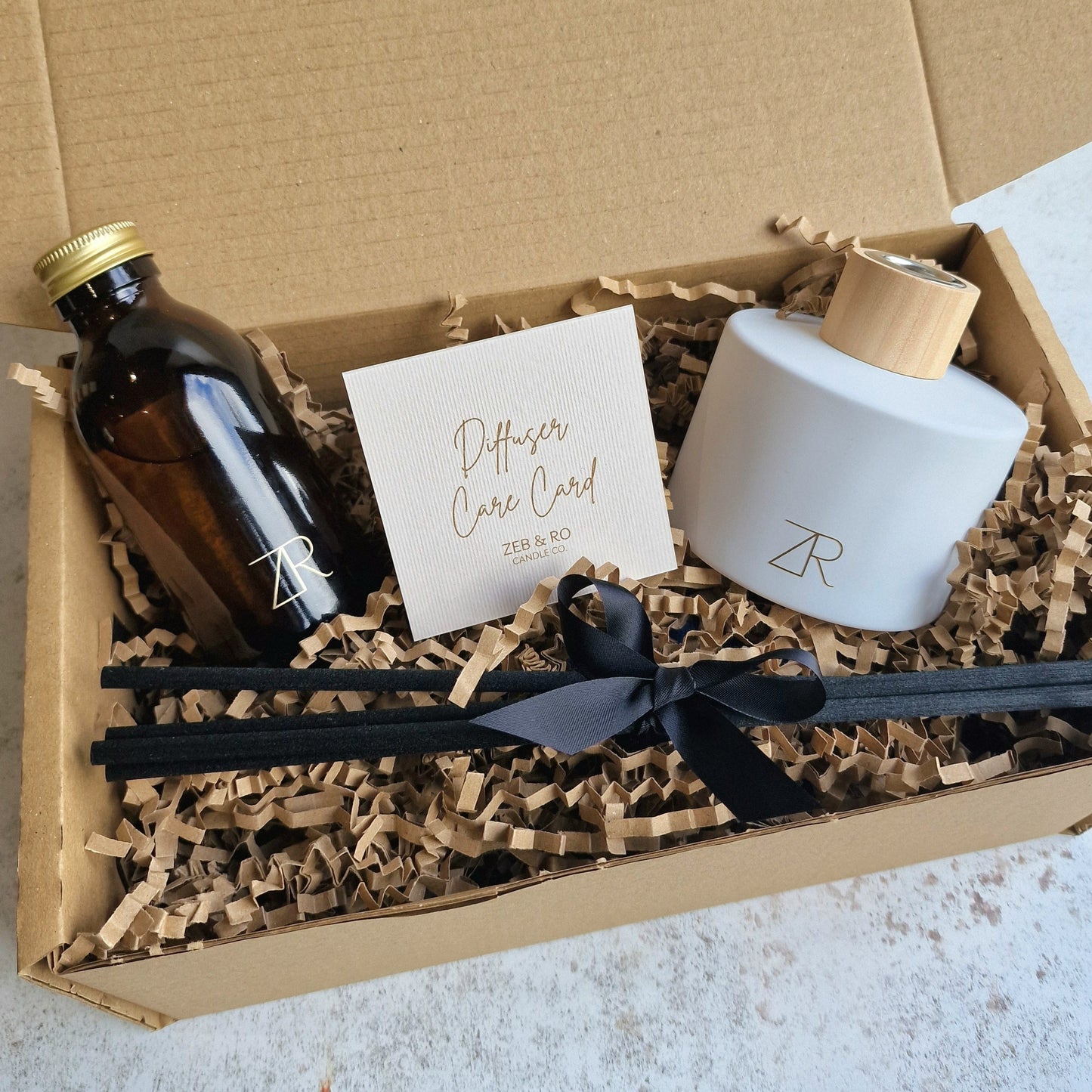 Signature Glass Reed Diffuser Set