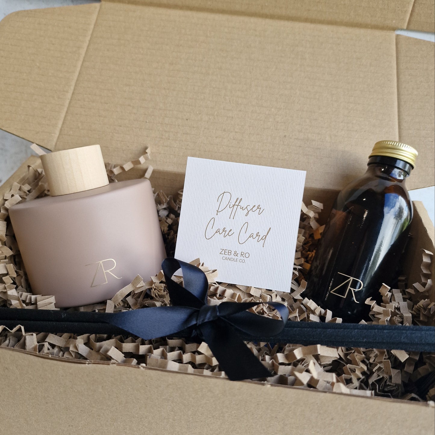Signature Glass Reed Diffuser Set
